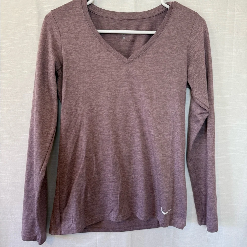 Nike Women's Mauve Long Sleeve Tee